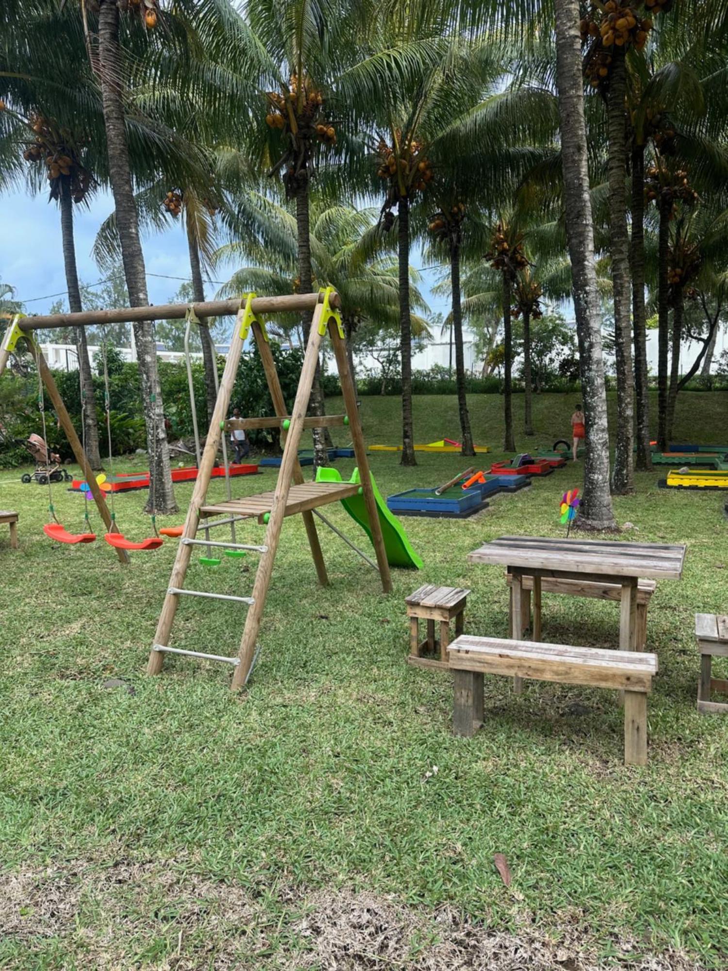 Koa Hotel Riambel Exterior photo